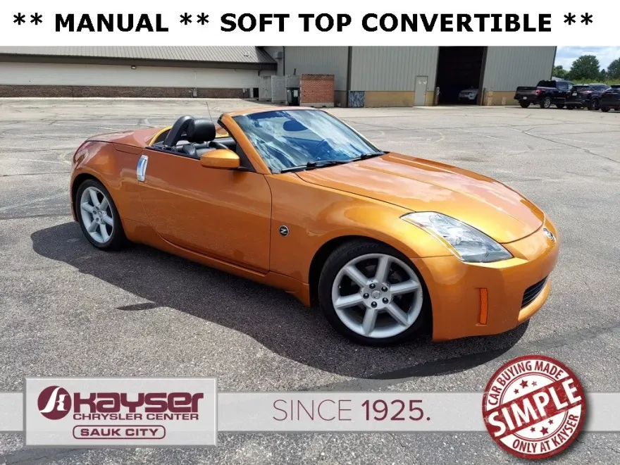 2004 Nissan 350Z Touring photo 1