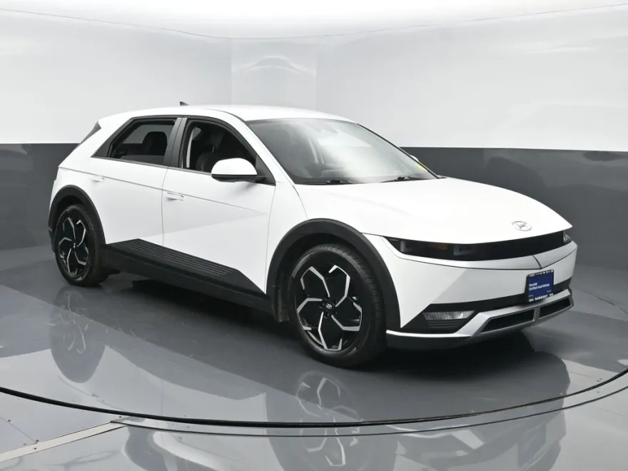 2023 Hyundai Ioniq 5 SEL photo 1