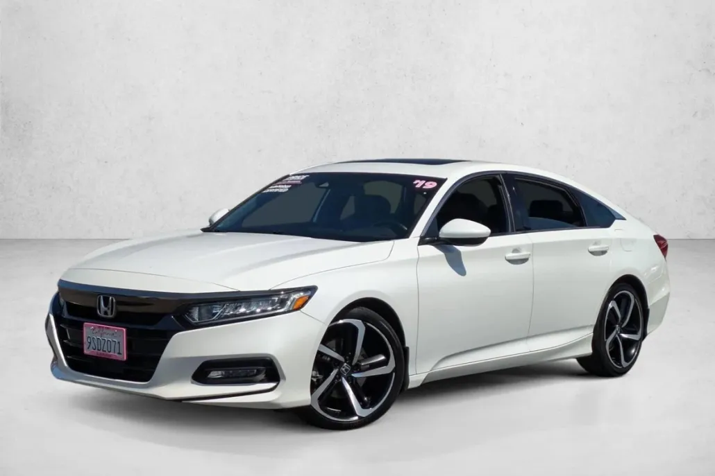 2019 Honda Accord Sport 2.0T photo 1