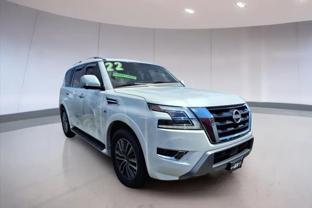 2022 Nissan Armada SL photo 1