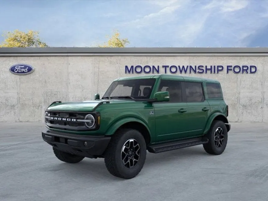 2025 Ford Bronco Outer Banks photo 1