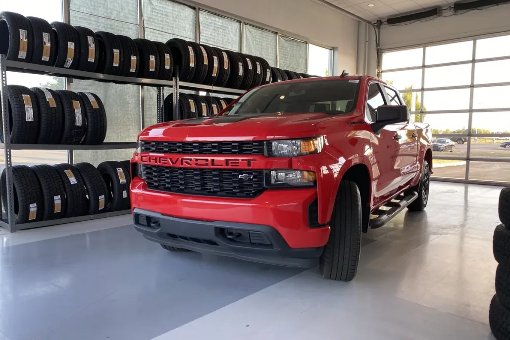 2020 Chevrolet Silverado 1500 Custom photo 1
