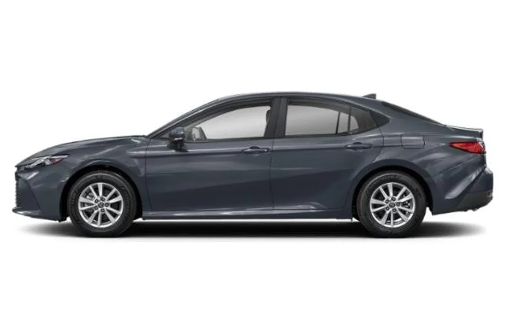 2026 Toyota Camry LE photo 1