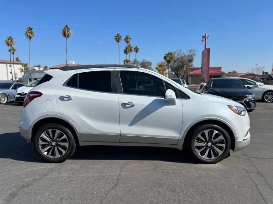2017 Buick Encore Essence photo 1