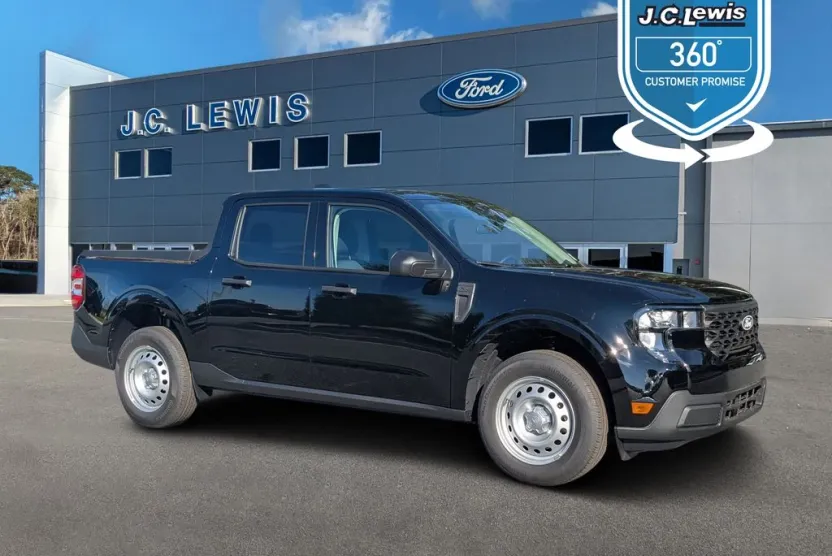 2025 Ford Maverick XL photo 1