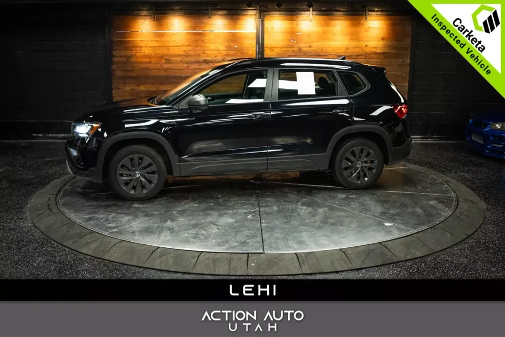 2023 Volkswagen Taos S photo 1