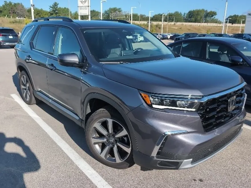2024 Honda Pilot Elite photo 1