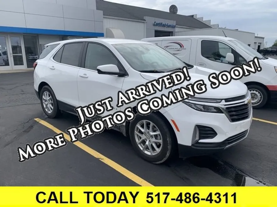 2024 Chevrolet Equinox LT photo 1