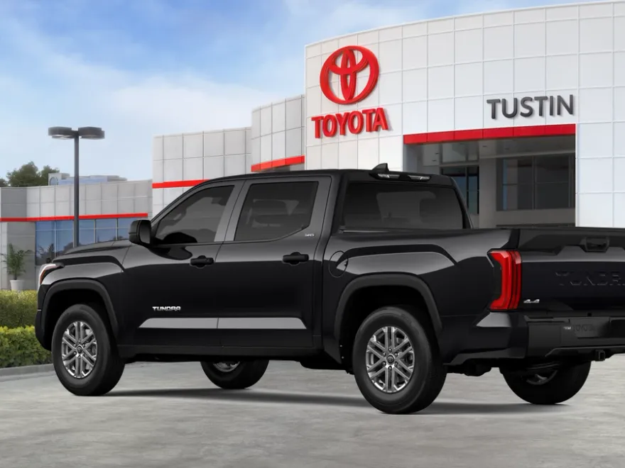 2026 Toyota Tundra SR5 CrewMax photo 1