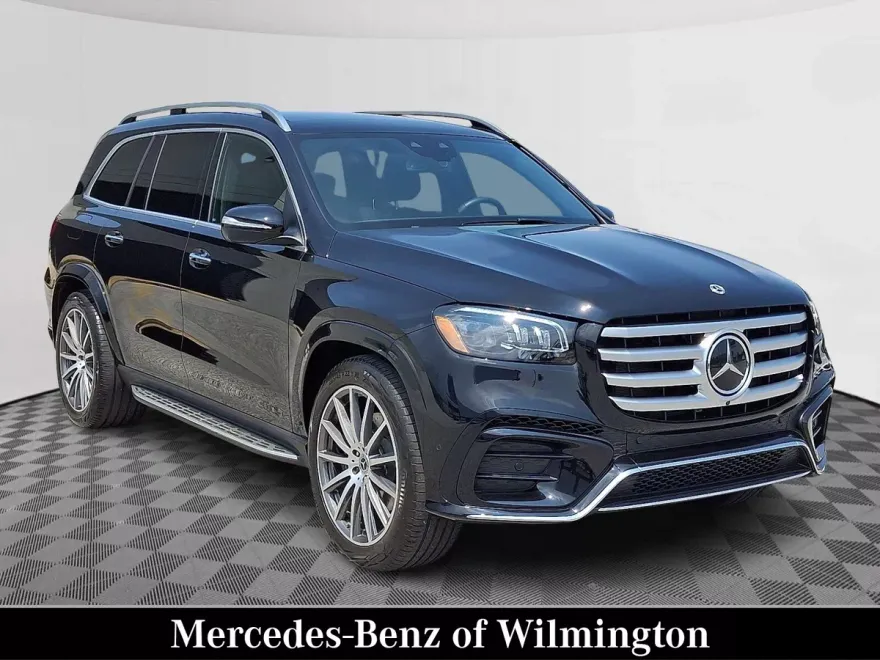 2025 Mercedes Benz GLS 580 4MATIC photo 1