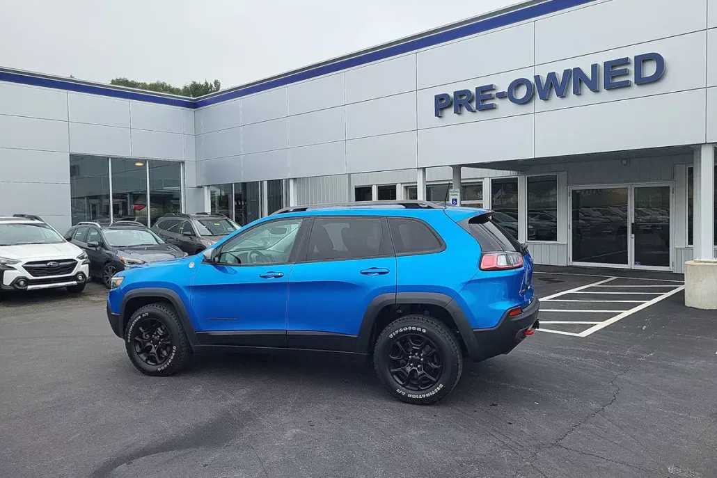 2019 Jeep Cherokee Trailhawk photo 1