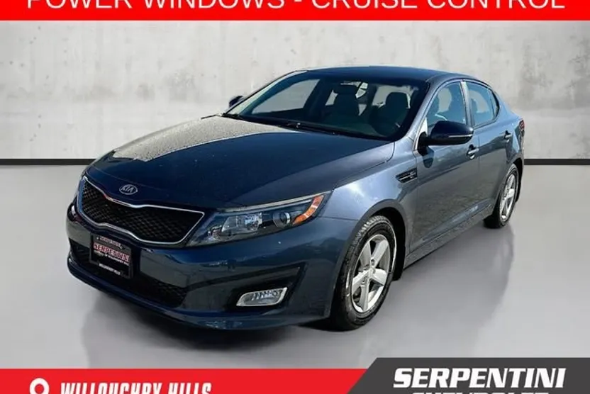 2015 Kia Optima LX photo 1
