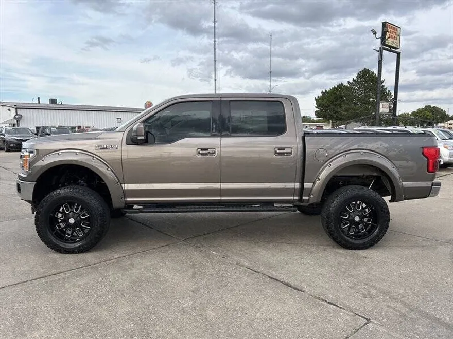 2020 Ford F-150 Lariat photo 1