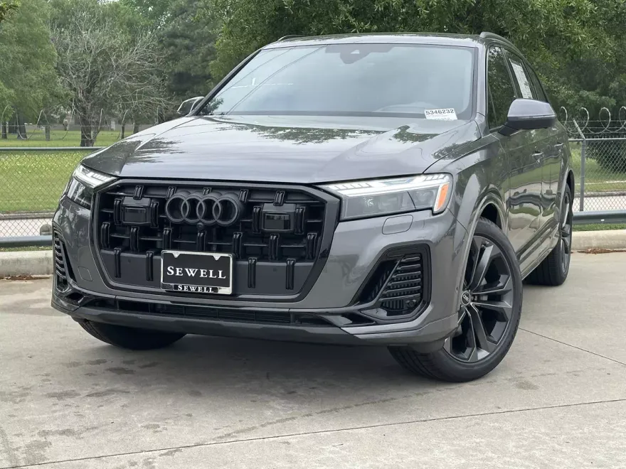 2025 Audi Q7 55 Premium photo 1