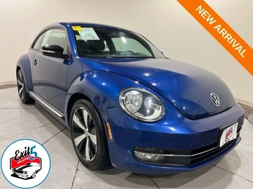 2012 Volkswagen Beetle photo 1