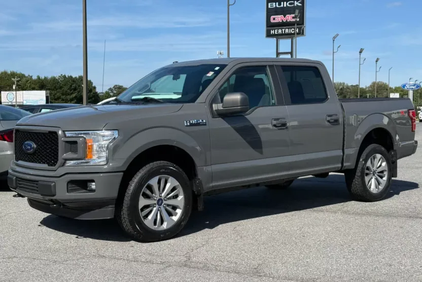 2018 Ford F-150 XL photo 1