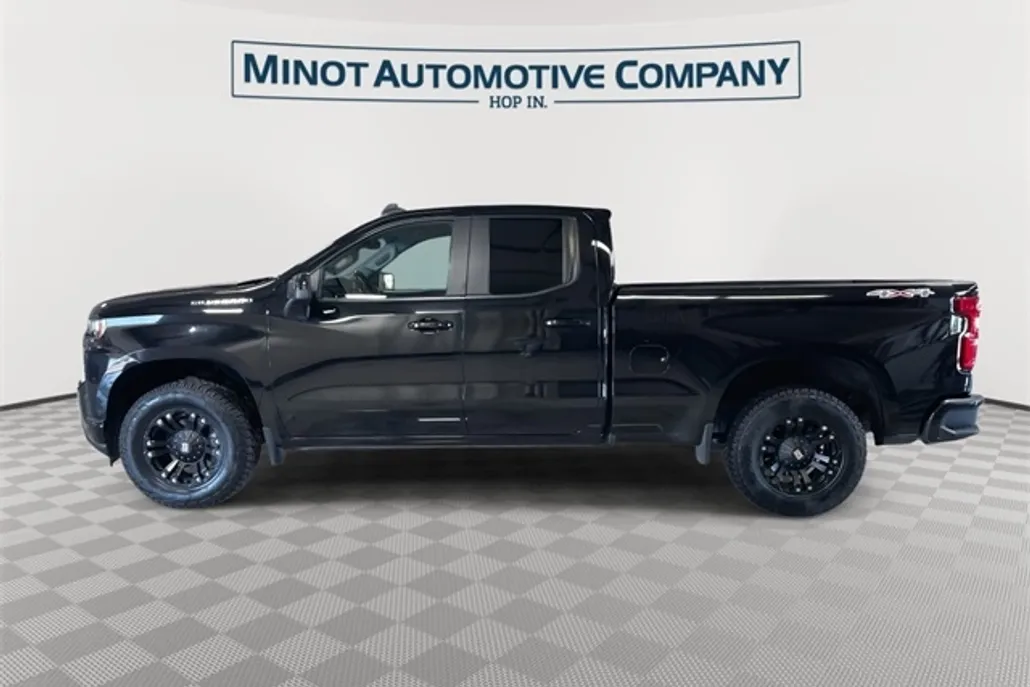 2020 Chevrolet Silverado 1500 RST photo 1