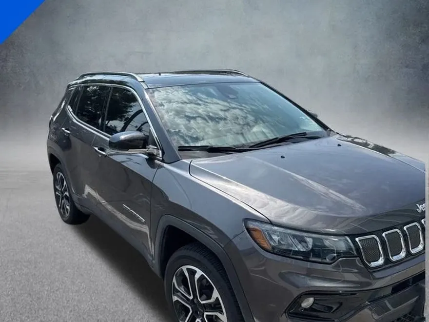 2022 Jeep Compass Limited photo 1