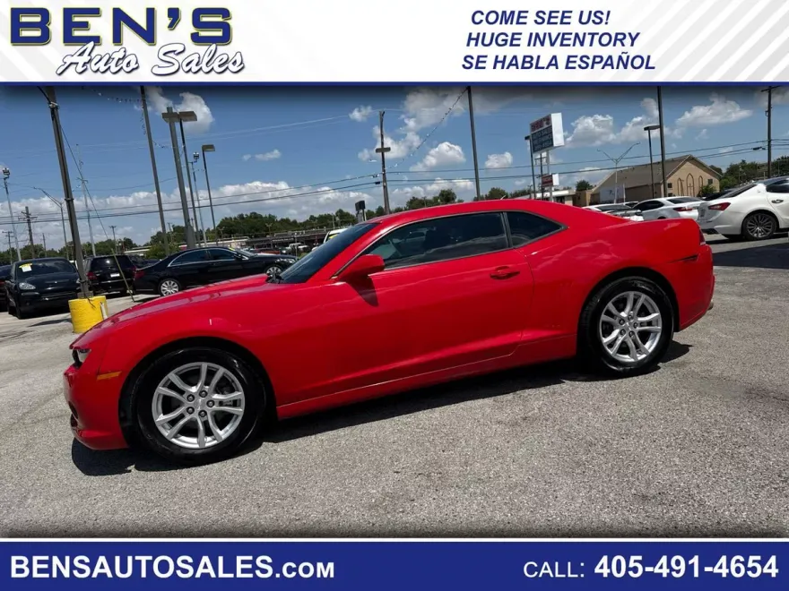 2015 Chevrolet Camaro Coupe photo 1
