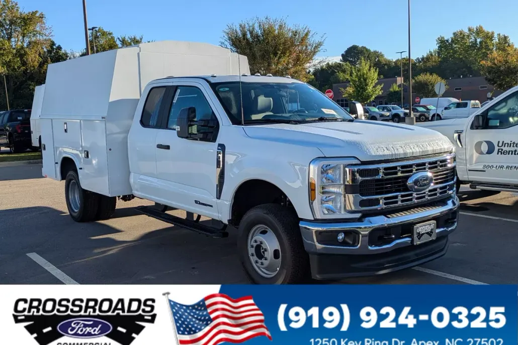 2025 Ford F-350 XL photo 1