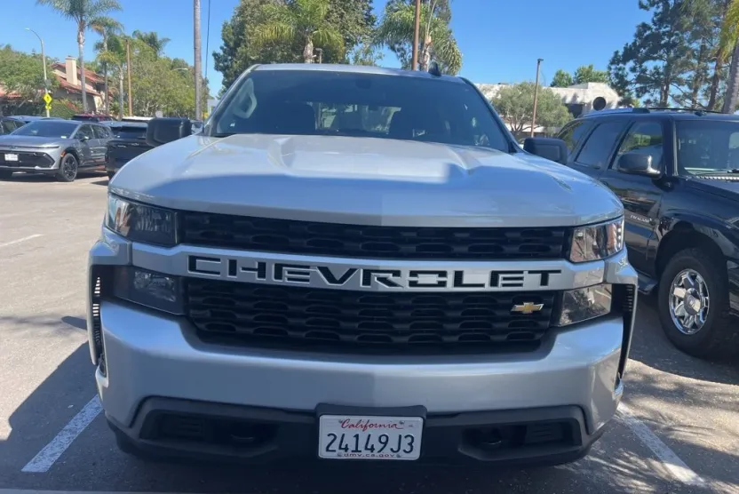 2021 Chevrolet Silverado 1500 Custom photo 1