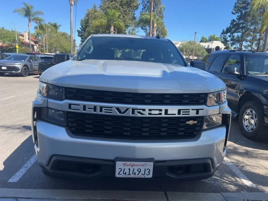 2021 Chevrolet Silverado 1500 Custom photo 1