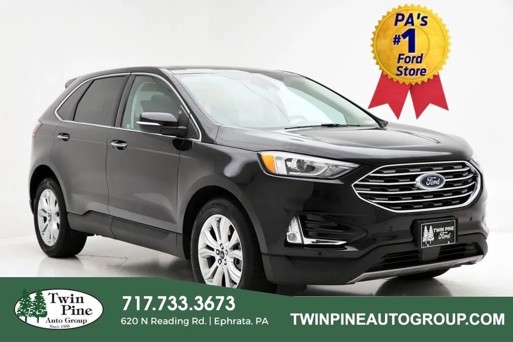 2022 Ford Edge Titanium photo 1