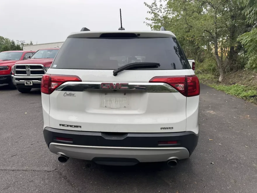 2019 Gmc Acadia SLE photo 1