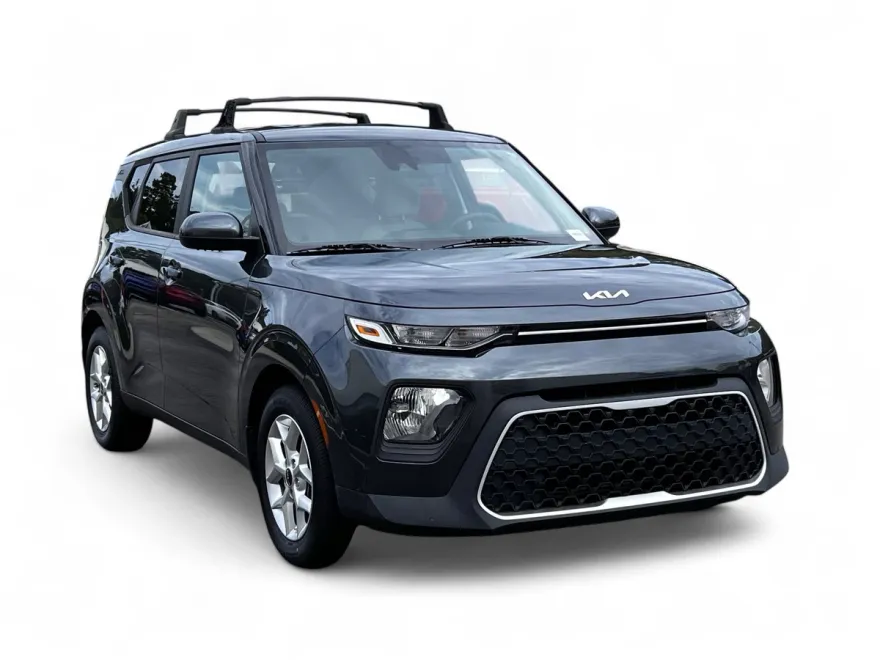 2022 Kia Soul LX photo 1