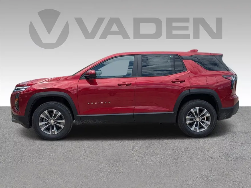 2026 Chevrolet Equinox LT photo 1