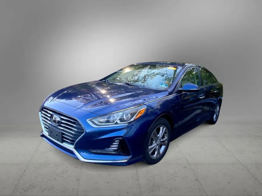 2018 Hyundai Sonata SEL photo 1