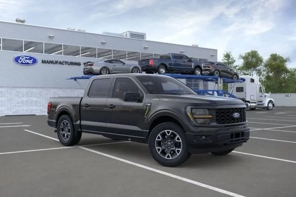 2025 Ford F-150 STX photo 1