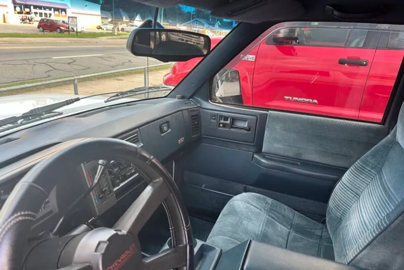 1993 Chevrolet Blazer photo 1