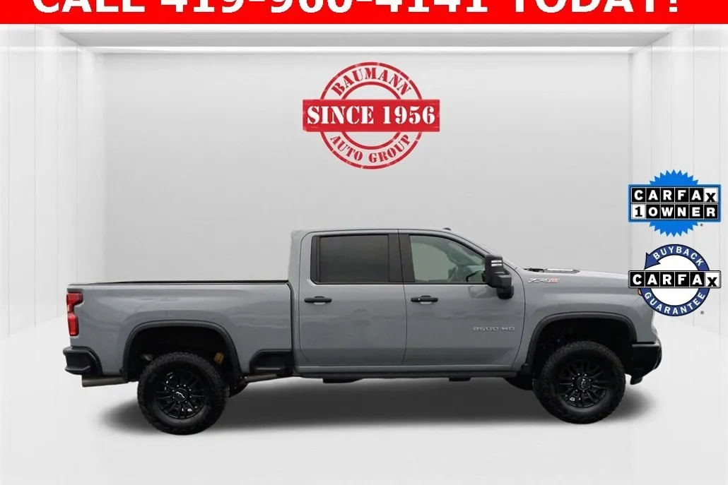 2024 Chevrolet Silverado 2500HD ZR2 photo 1