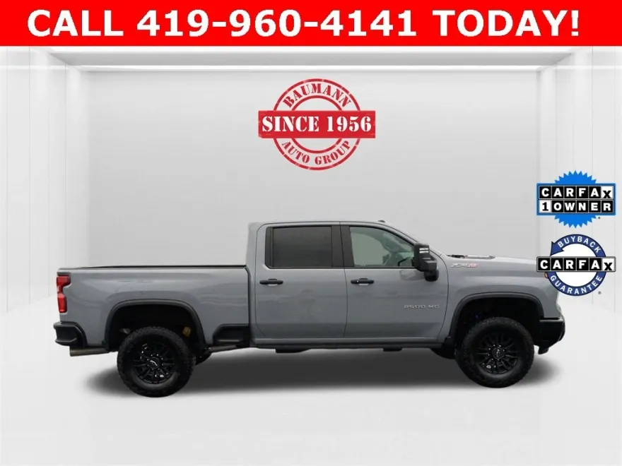 2024 Chevrolet Silverado 2500HD ZR2 photo 1