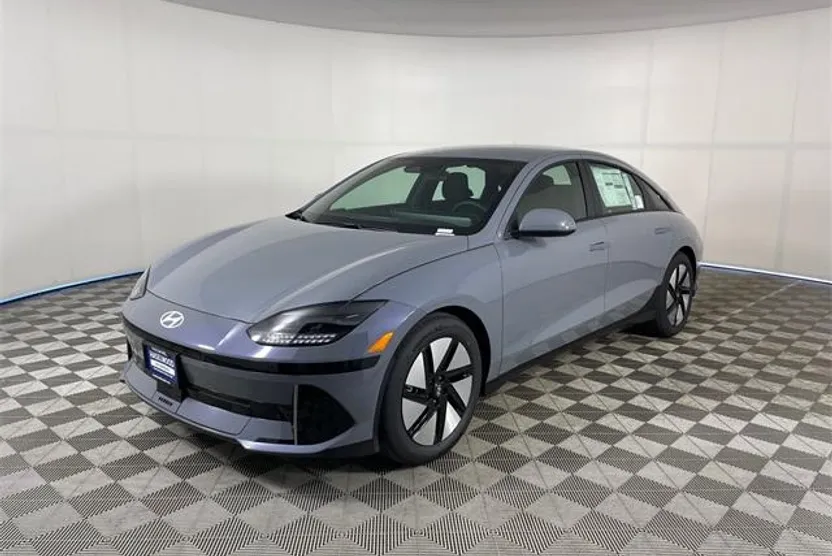 2025 Hyundai Ioniq 6 SE photo 1