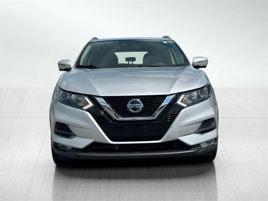 2022 Nissan Rogue Sport SV photo 1
