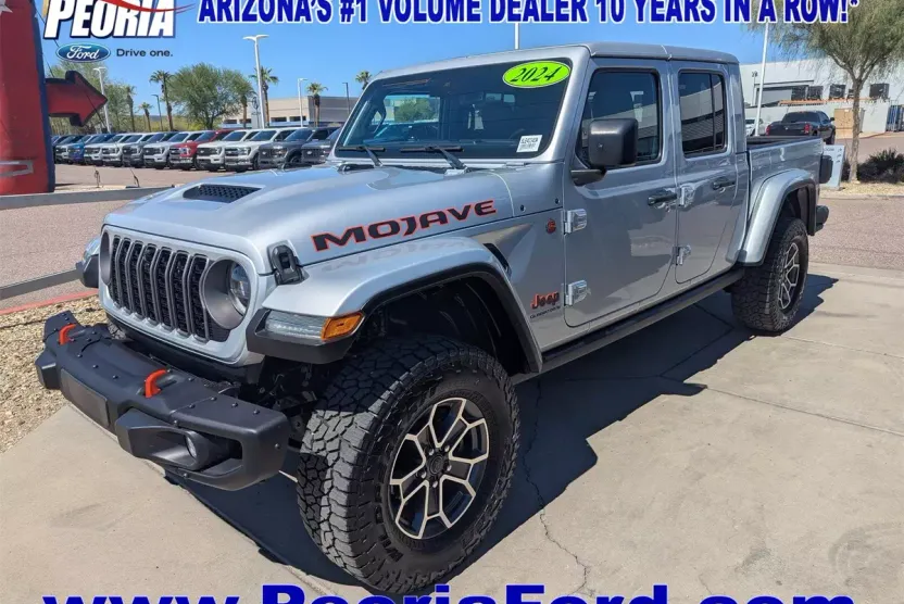 2024 Jeep Gladiator Mojave photo 1