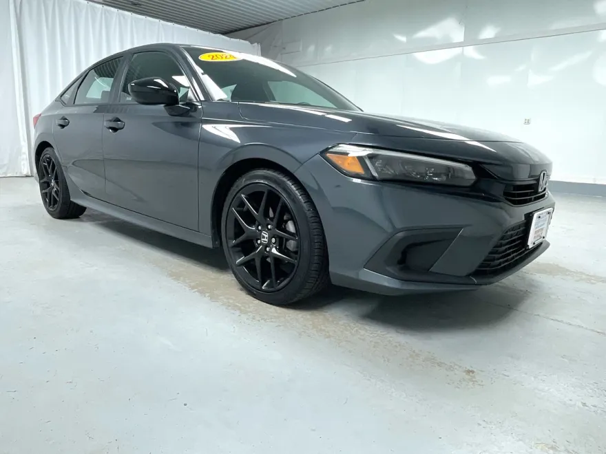2024 Honda Civic Sport photo 1