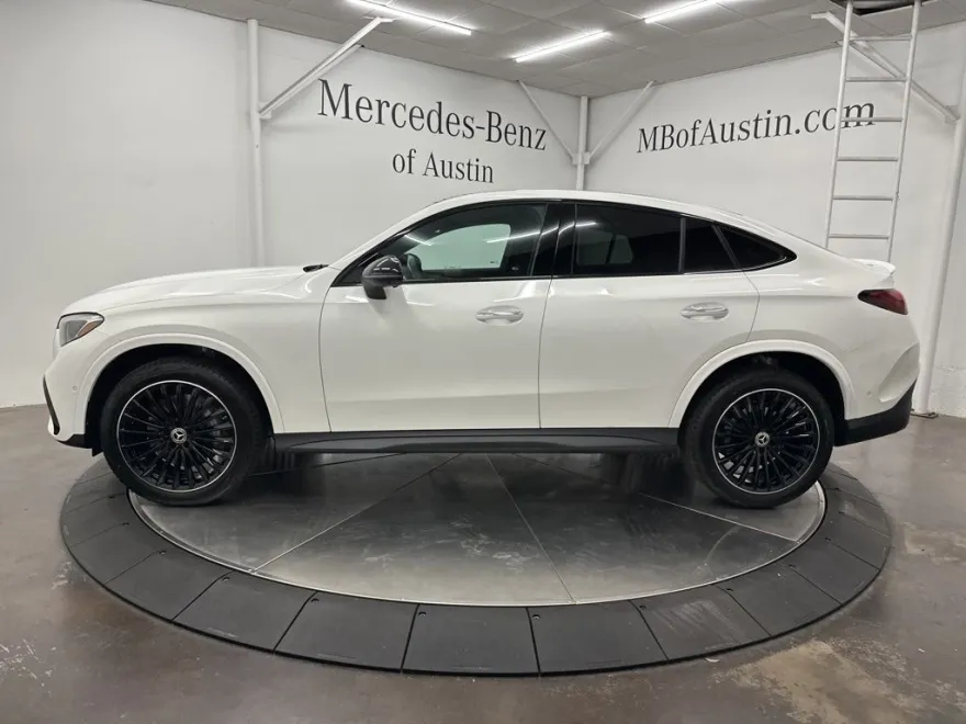 2026 Mercedes Benz GLC 300 4MATIC photo 1