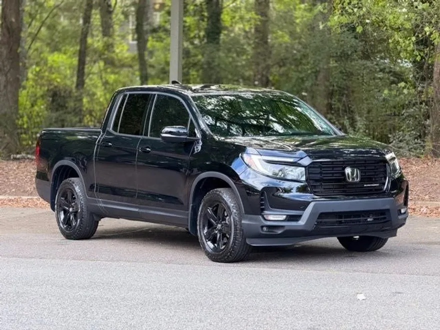 2022 Honda Ridgeline Black Edition photo 1