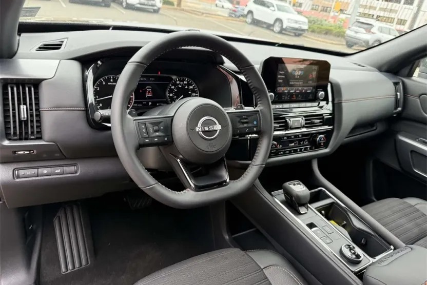 2025 Nissan Pathfinder Rock Creek photo 1