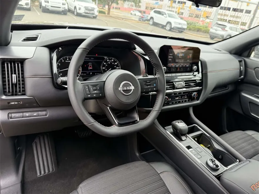 2025 Nissan Pathfinder Rock Creek photo 1