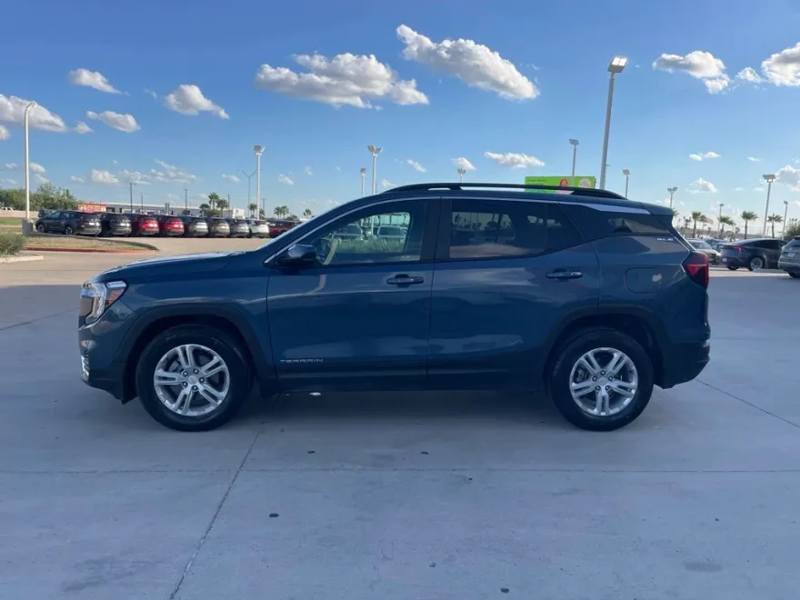 2024 Gmc Terrain SLE photo 1
