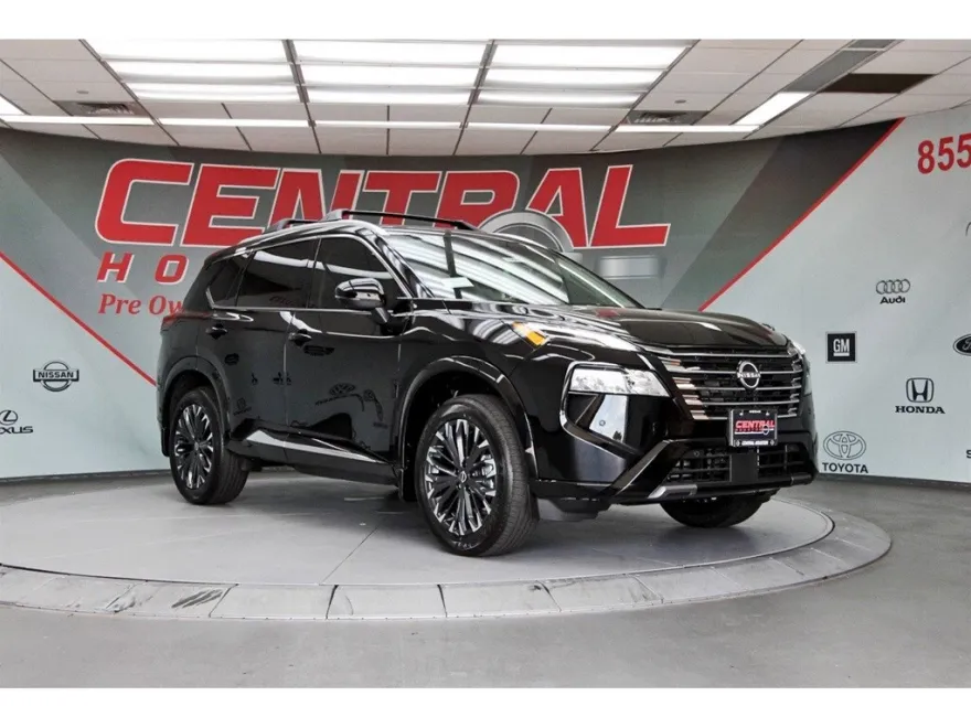 2026 Nissan Rogue Platinum photo 1