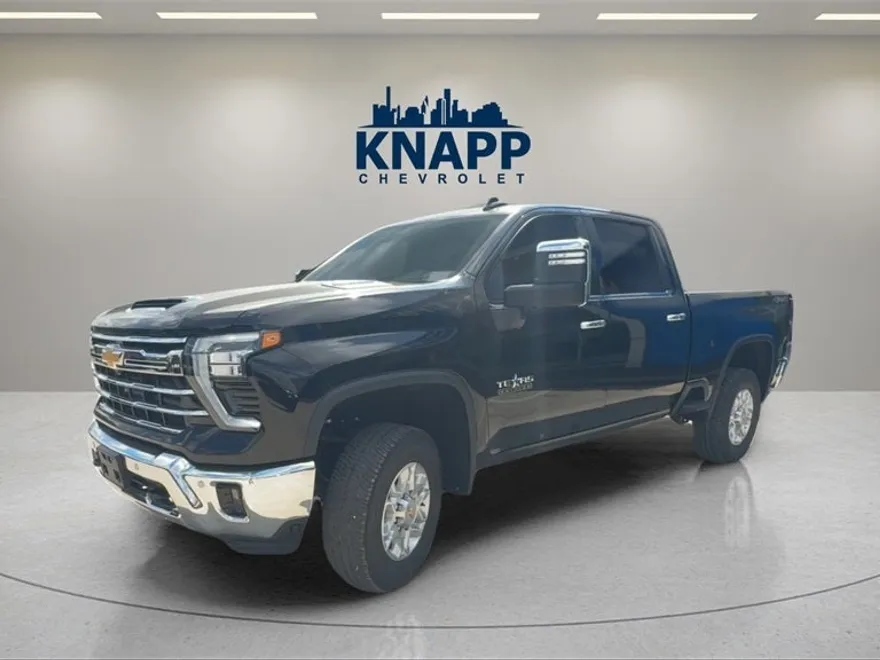 2026 Chevrolet Silverado 2500HD LTZ photo 1