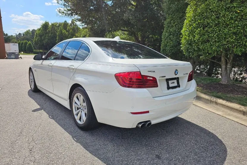 2016 Bmw 528i xDrive photo 1