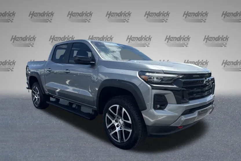 2024 Chevrolet Colorado Z71 photo 1