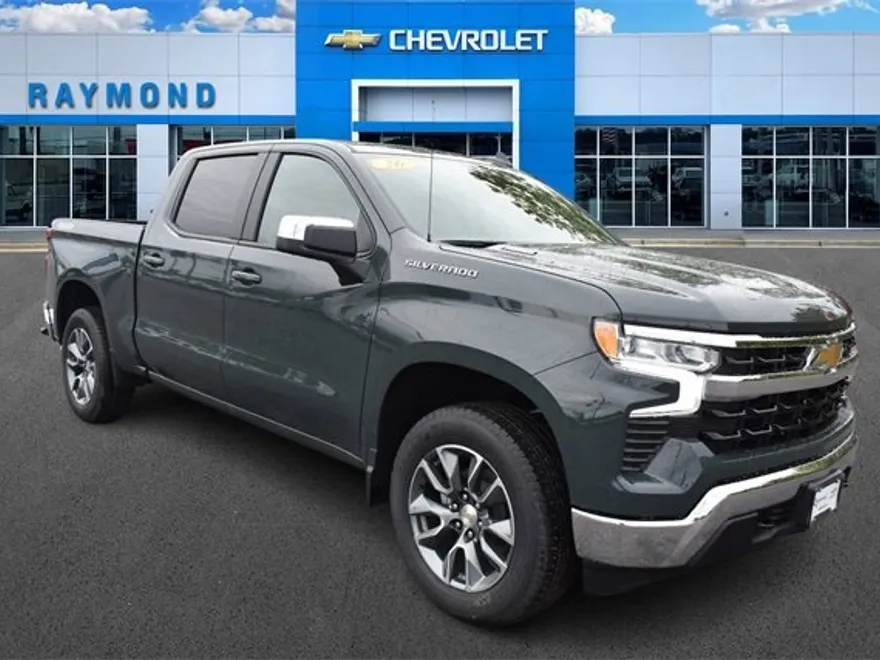 2026 Chevrolet Silverado 1500 LT photo 1
