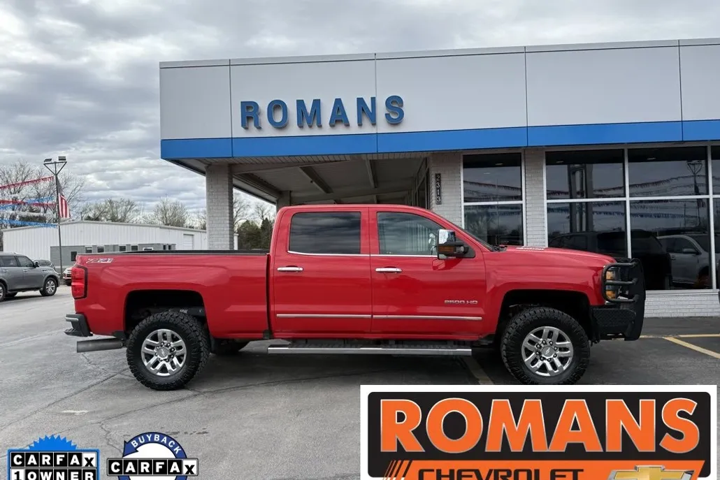 2016 Chevrolet Silverado 2500HD LTZ photo 1